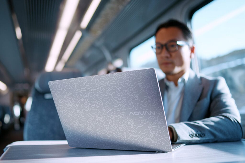 Advan Workplus Heritage: Laptop Multitasking Anti Lemot