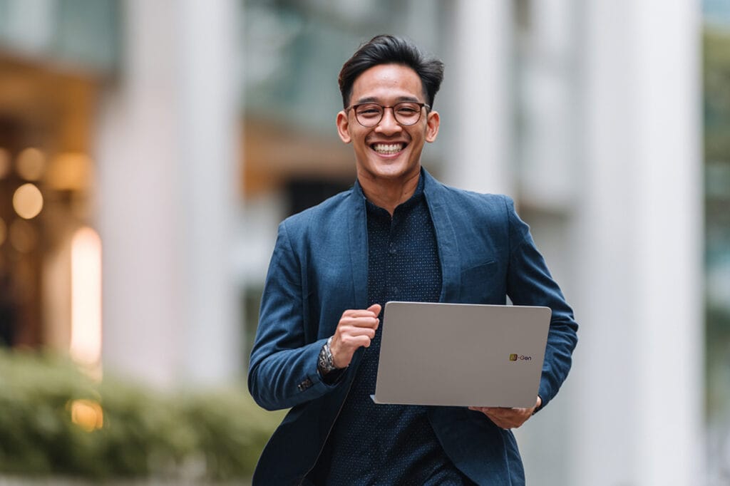 Advan AI Gen R7: Laptop Kencang Buat Tugas Berat